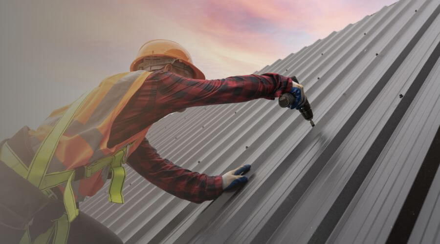 Expert Emergency Roof Repairs services in West Olive, MI